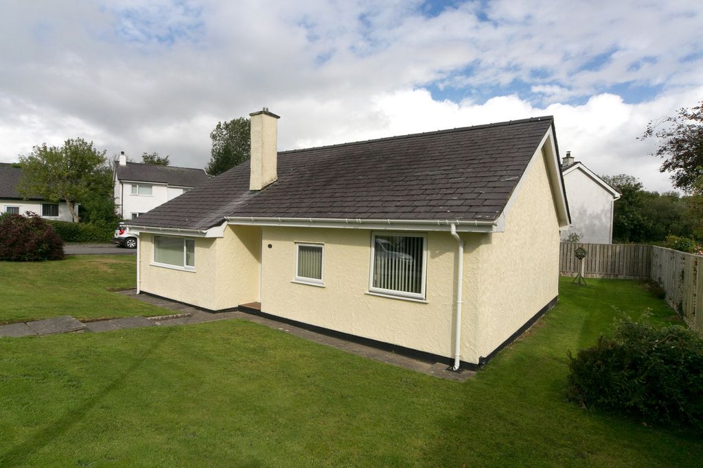 Property photo 1 of 21