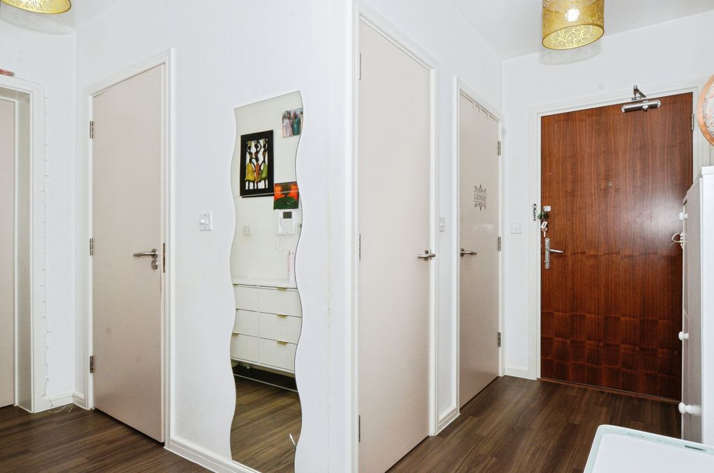 Property photo 2 of 13 Dsc_5690