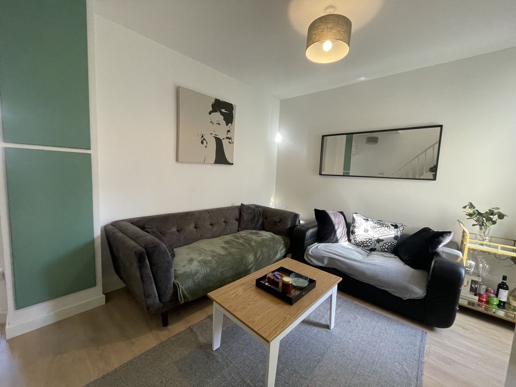 Property photo 2 of 8 Call 02920 668585 To Secure Your Viewing _67