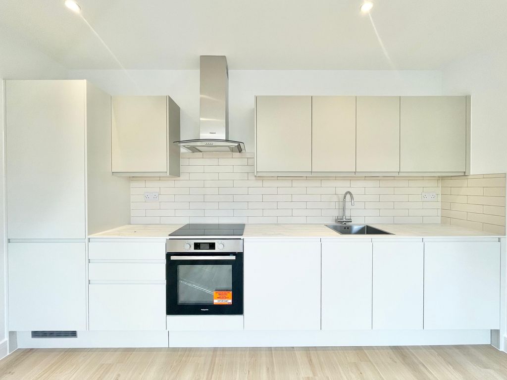 Property photo 3 of 6 Open Plan Living/Kitchen