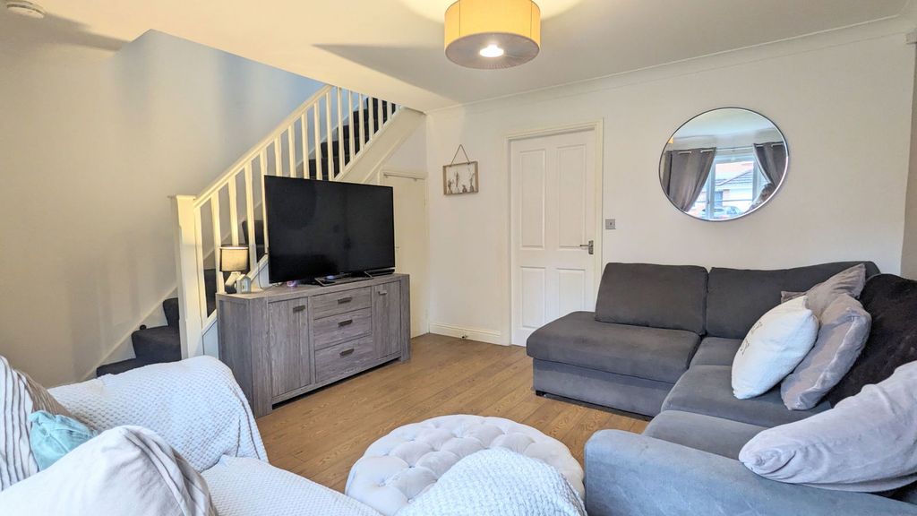 Property photo 3 of 22