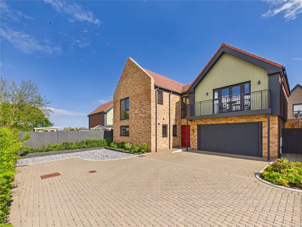 Property photo 1 of 24 Picture No. 33