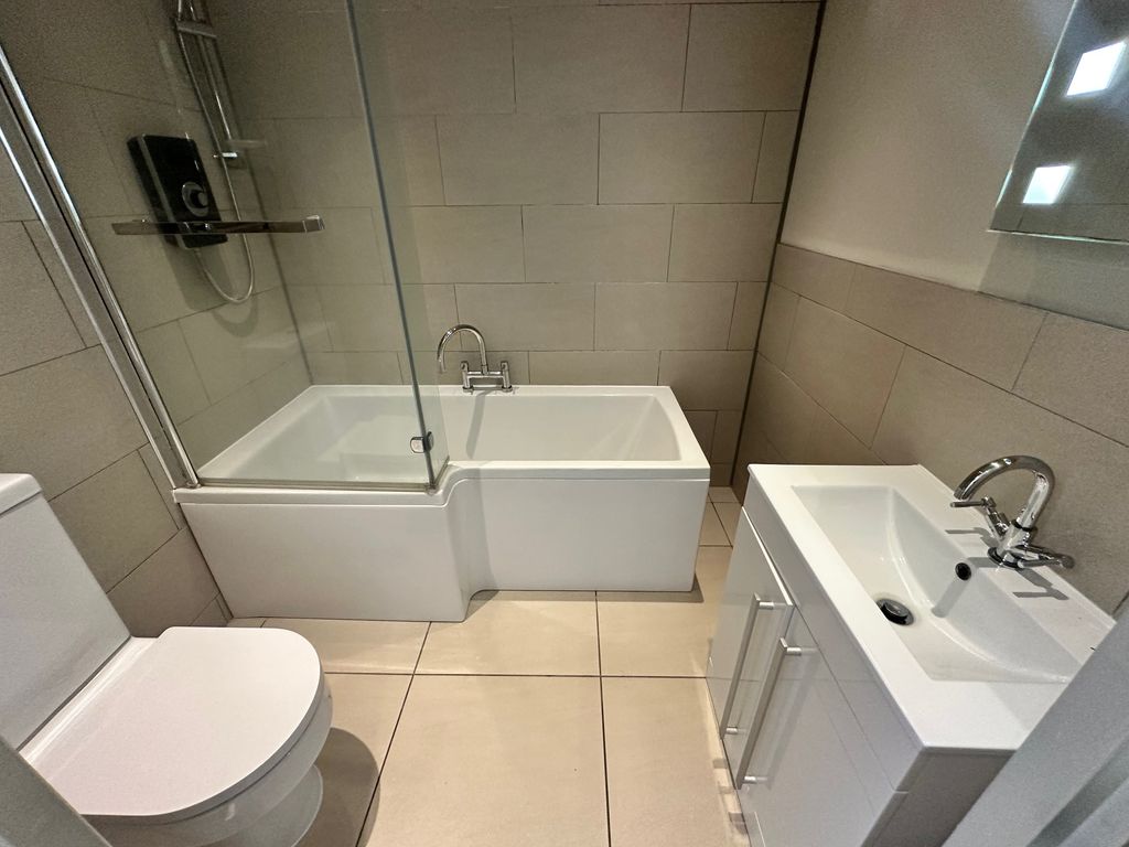 Property photo 2 of 13 Image