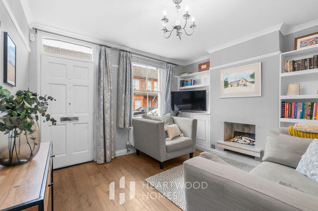 Property photo 2 of 16