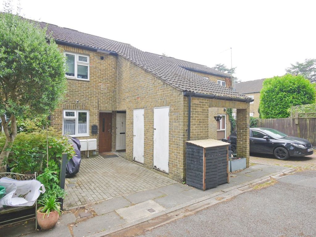 Property photo 2 of 11