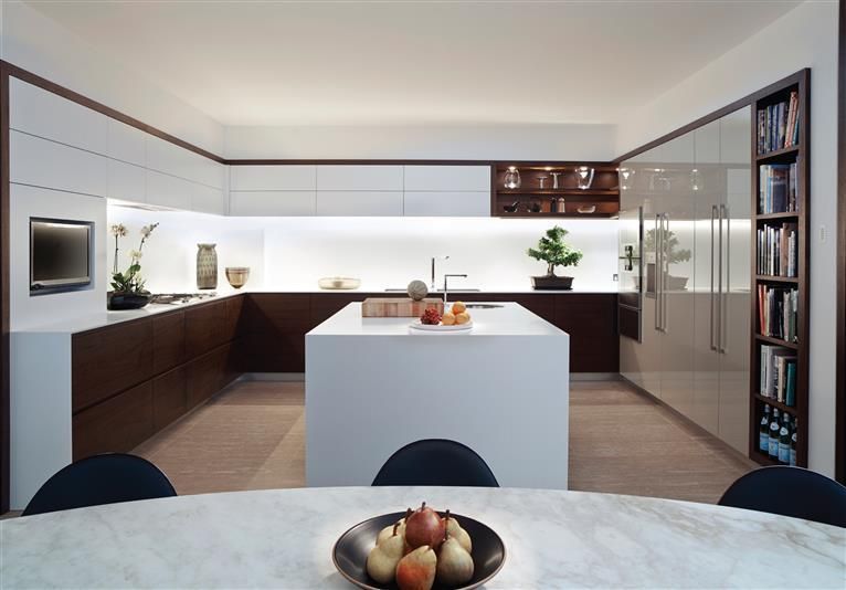 Property photo 3 of 21 Image