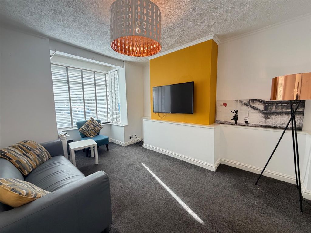 Property photo 2 of 13 1.Jpg