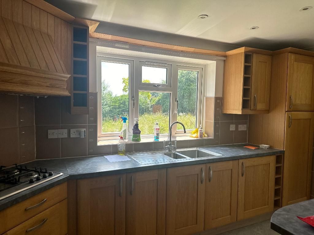 Property photo 2 of 5 Photo 2