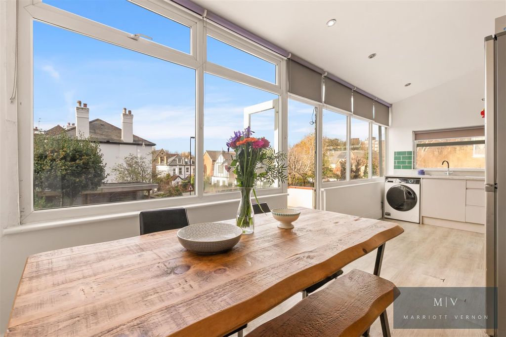 Property photo 3 of 15 St. Peters Road 24 F2 MV-7.Jpg