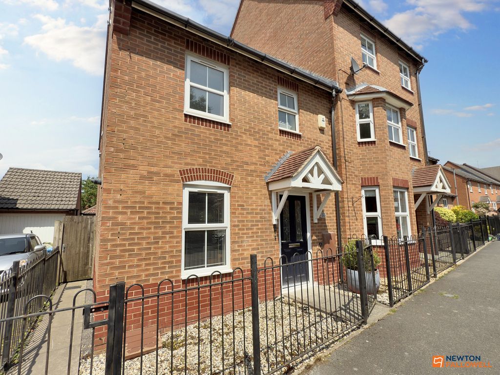 Property photo 1 of 29