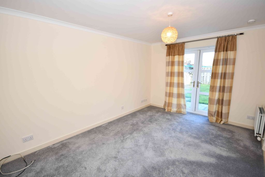 Property photo 2 of 9 Photo