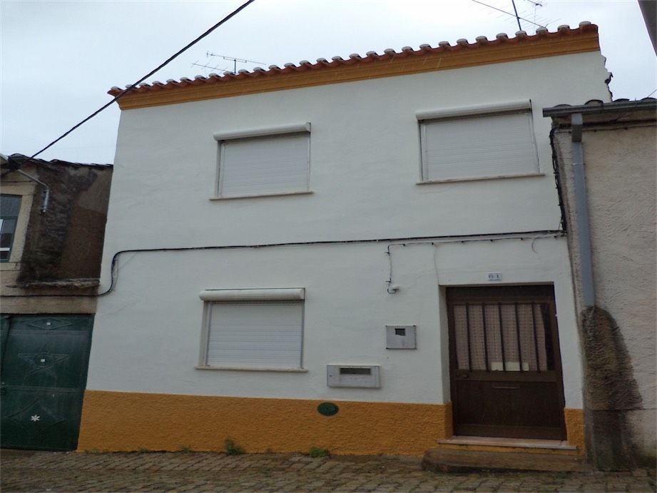 Property photo 1 of 34