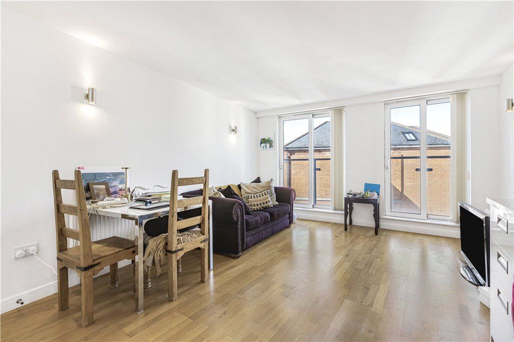 Property photo 1 of 17 Reception Room
