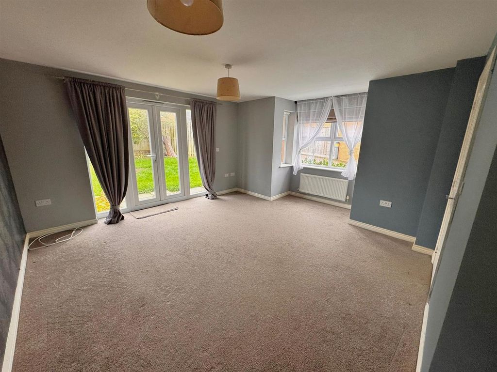 Property photo 2 of 25 Img-20251014-Wa0154.Jpg