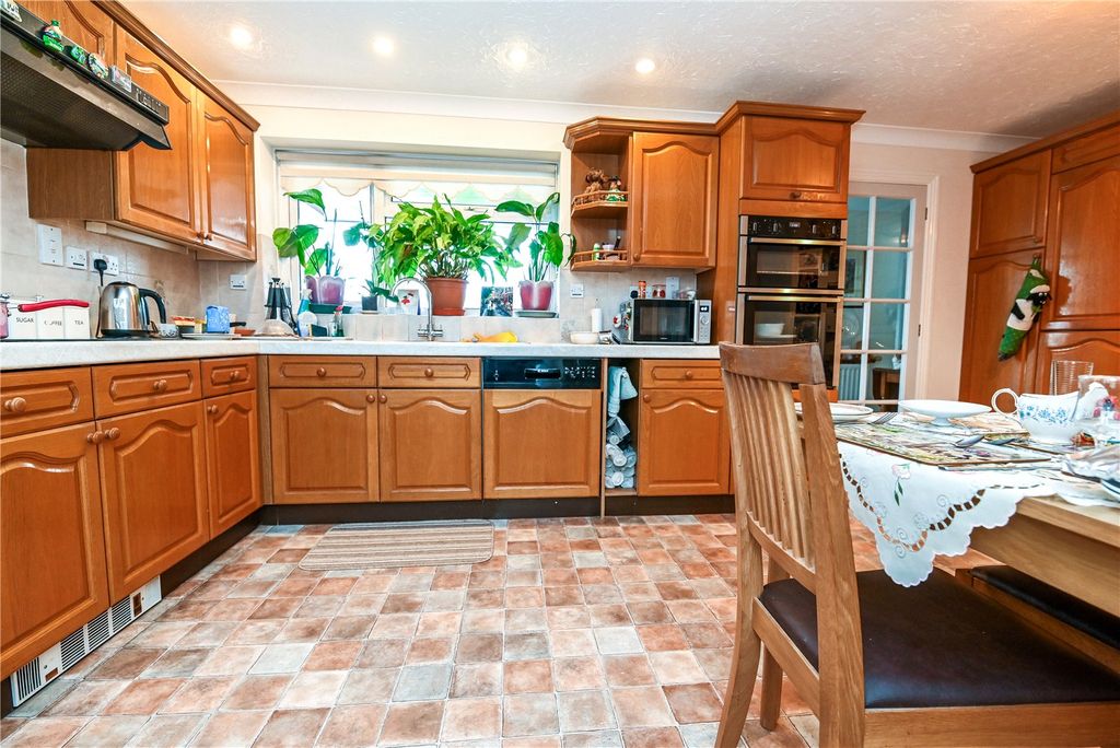 Property photo 3 of 17 Picture No. 04