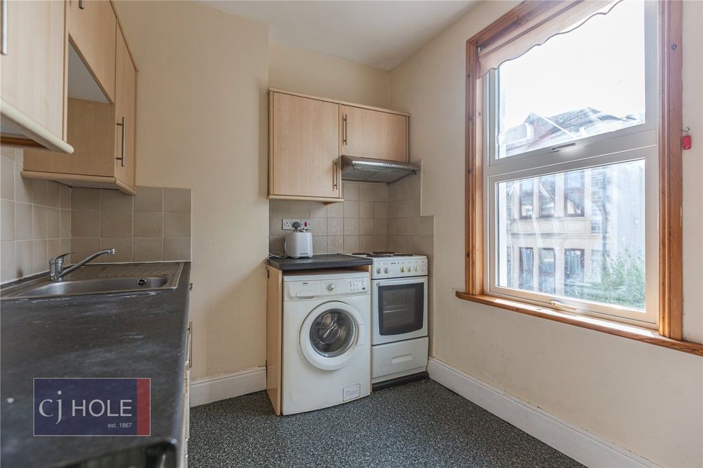 Property photo 3 of 9 Picture No. 29