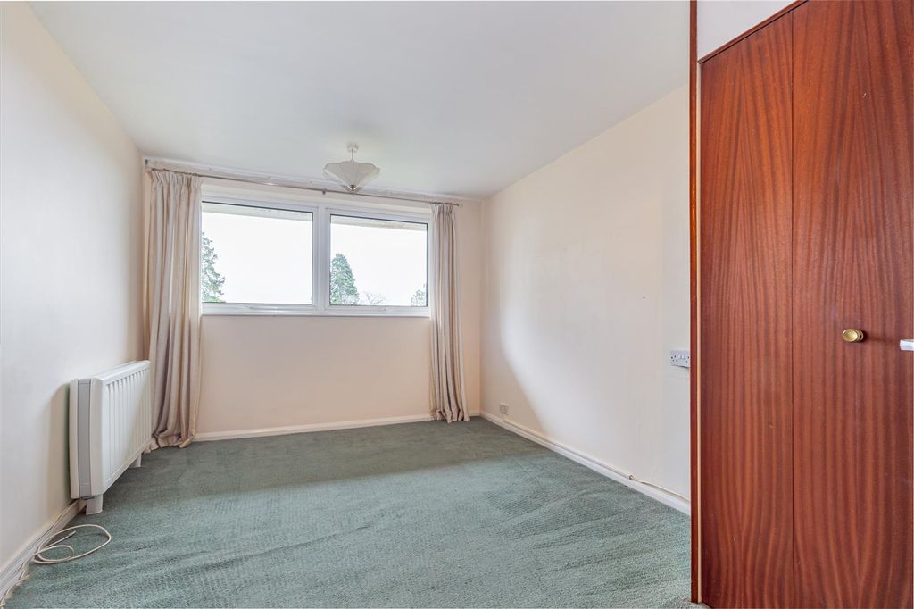 Additional image 13 of 3 bed flat for salePriory Road, Malvern WR14