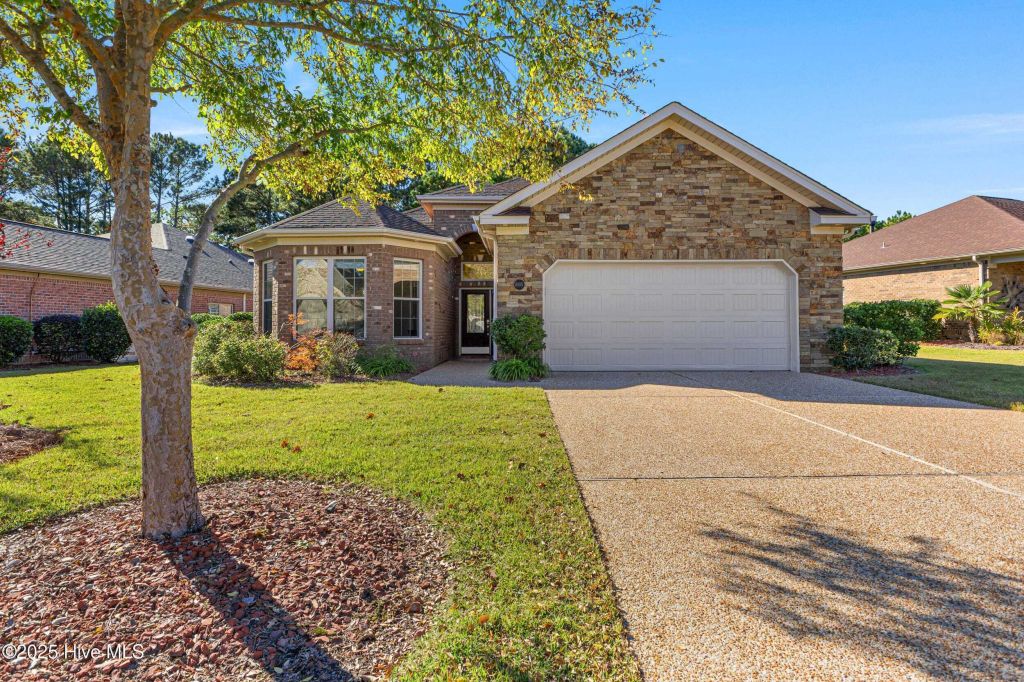 Property photo 1 of 31