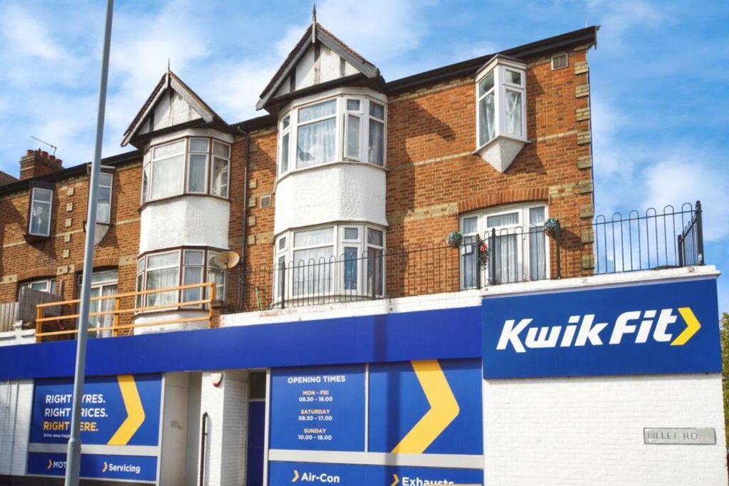 Property photo 2 of 11 Y4Lc9T2Llu6Iysq26Bhcba.Jpg