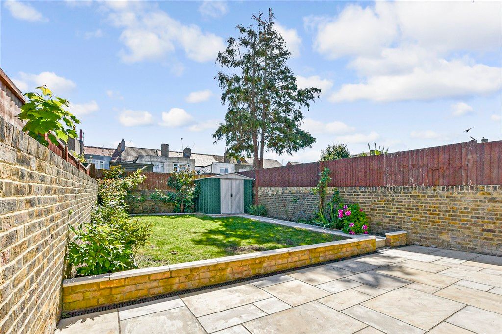 Property photo 2 of 18 Rear Garden