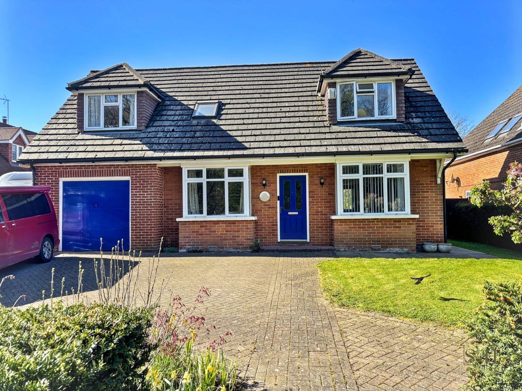 Property photo 1 of 21