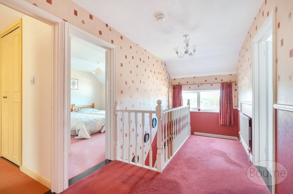 Additional image 21 of 4 bed detached house for saleKimbers, Petersfield, Hampshire GU32