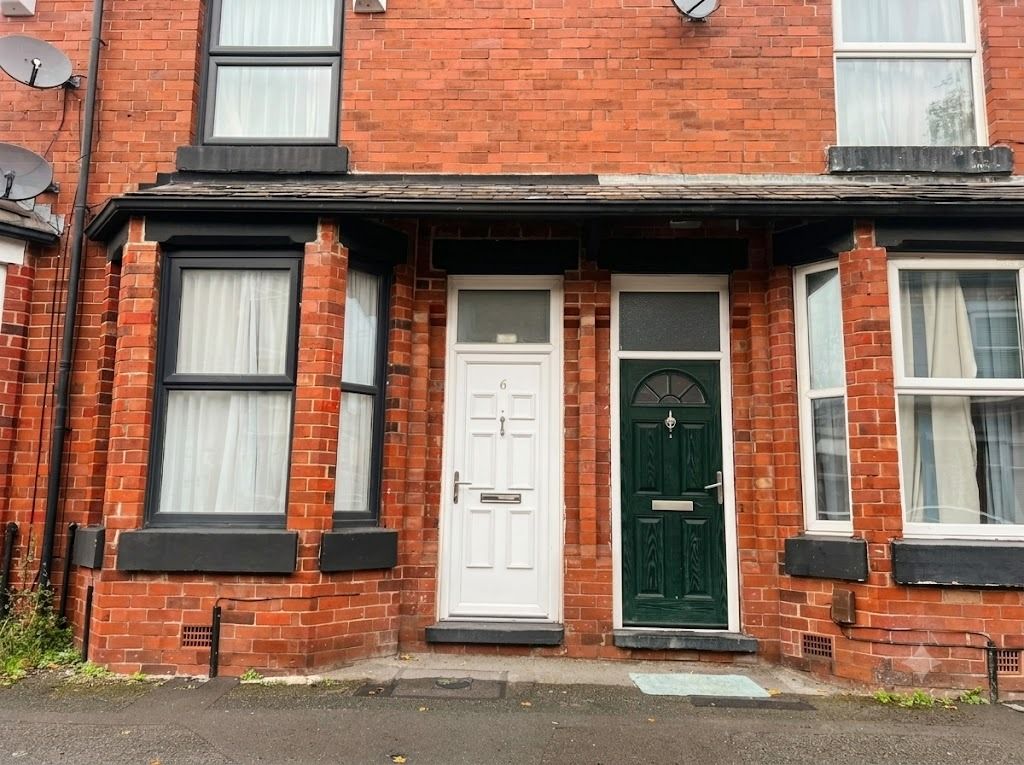 Property photo 1 of 10