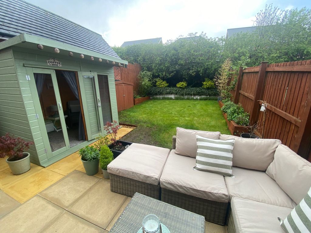 Property photo 3 of 8