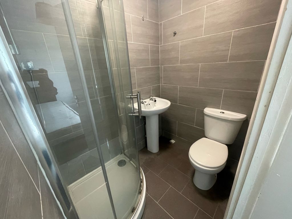 Additional image 8 of 1 bed flat to rentChelveston Drive, Corby NN17