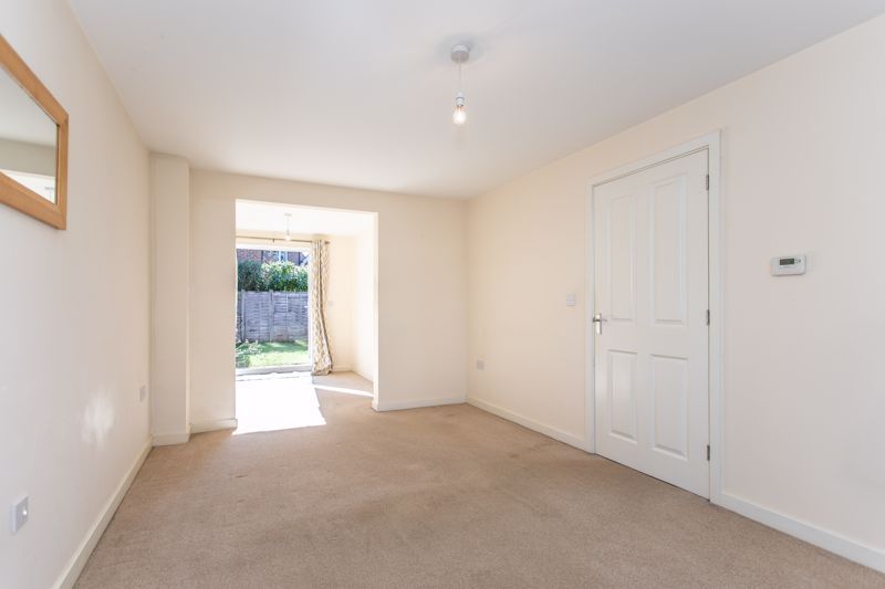 Property photo 2 of 17 Photo 8