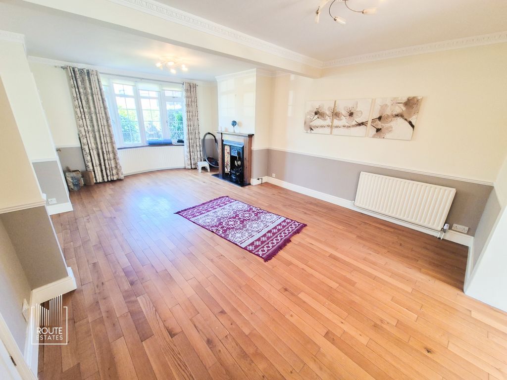 Property photo 2 of 18 Photo 13