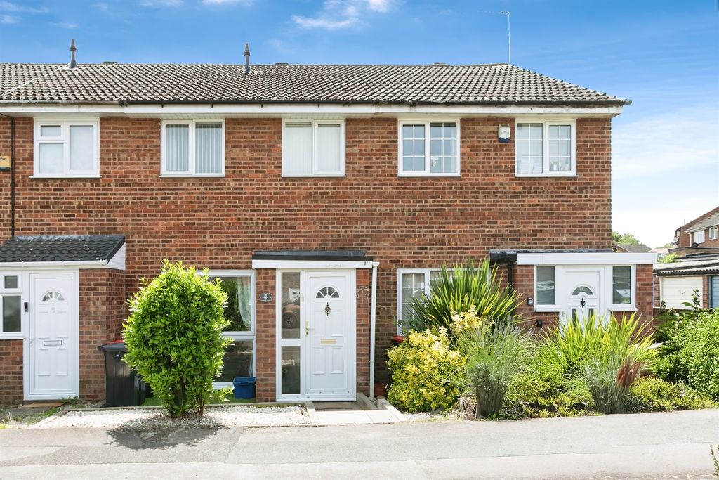 Property photo 1 of 17