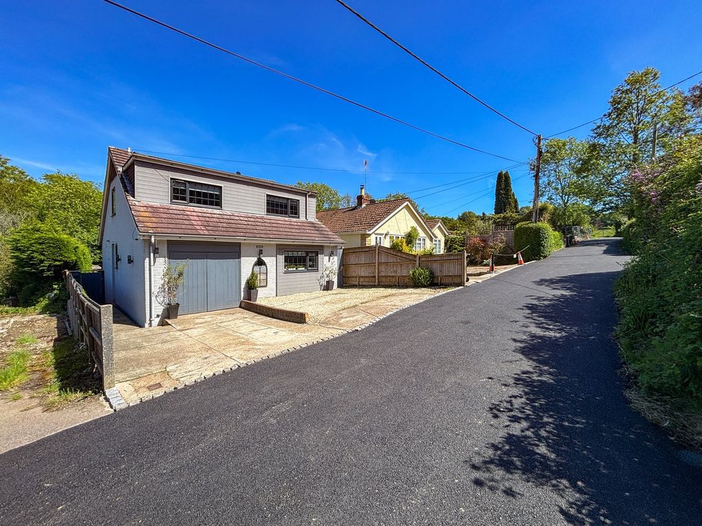Property photo 1 of 26