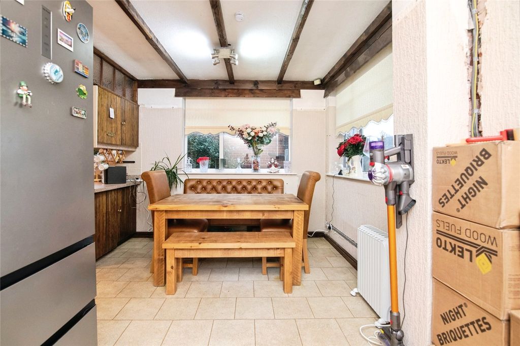 Property photo 3 of 30 Picture No. 02