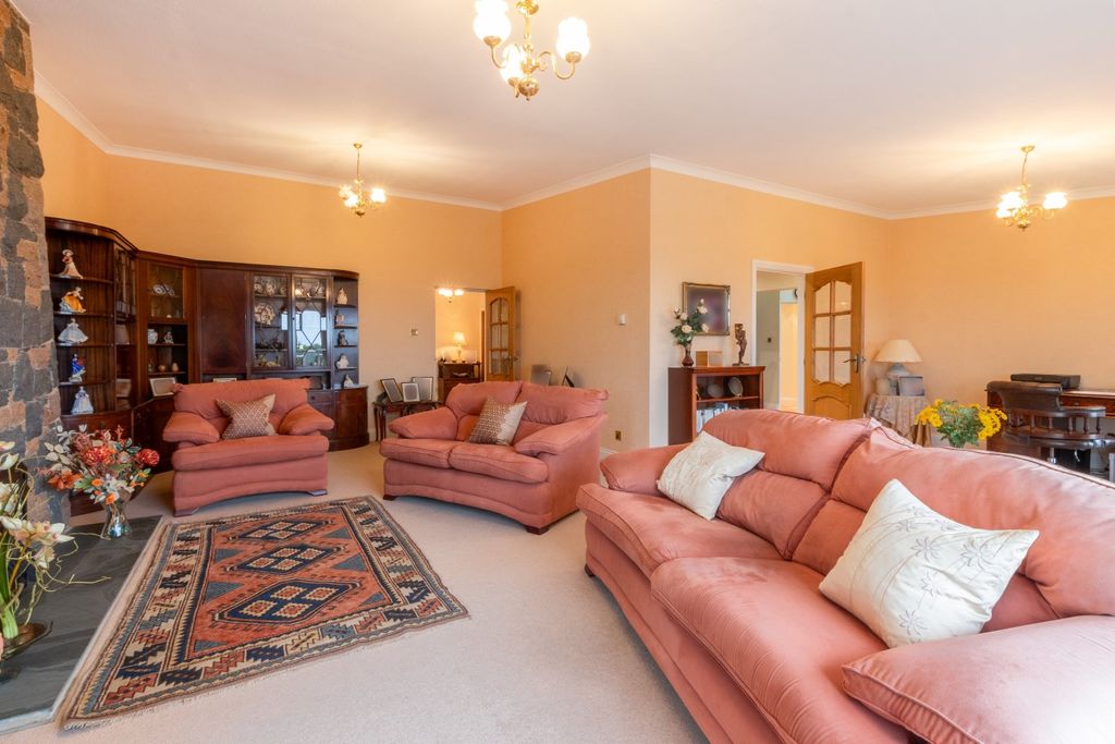 Additional image 9 of 4 bed bungalow for saleRue Charlotte, Fort George, St. Peter Port, Guernsey GY1