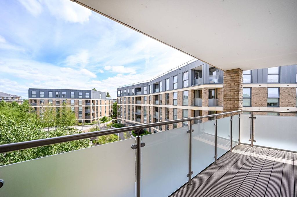 Property photo 3 of 7