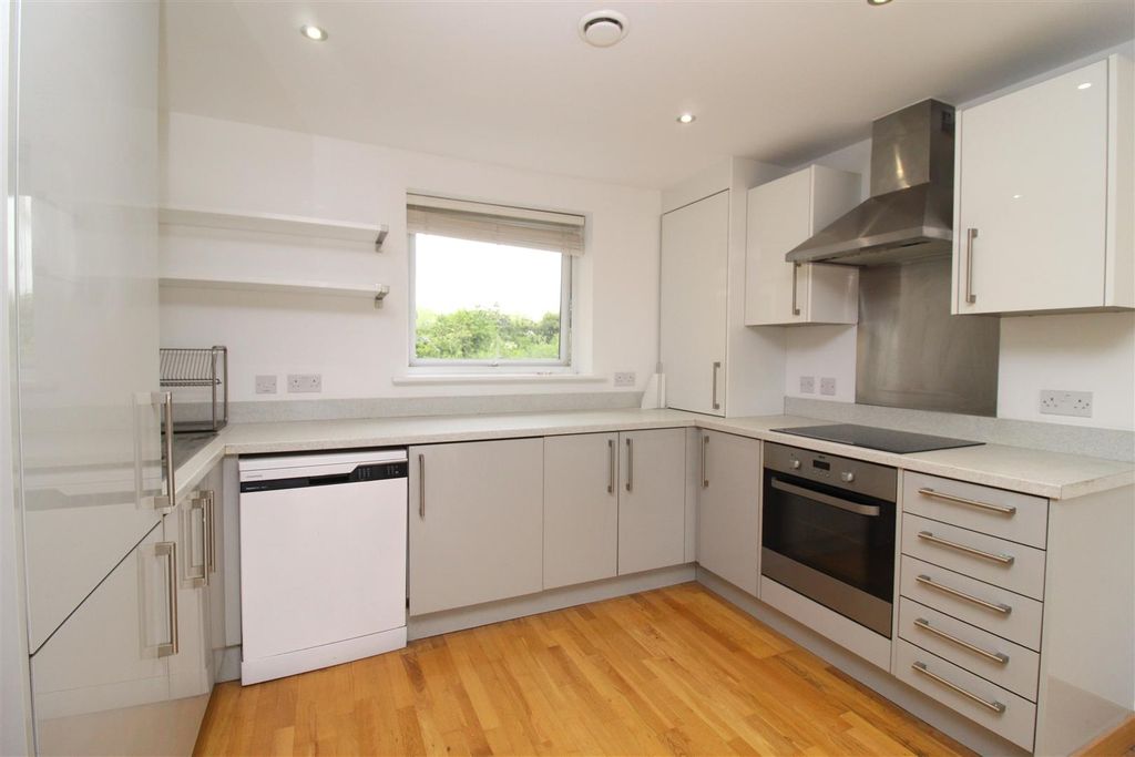 Property photo 3 of 14 Img_1502.Jpg