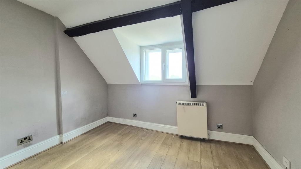 Additional image 8 of 1 bed flat for saleMarket Square, Buckingham MK18