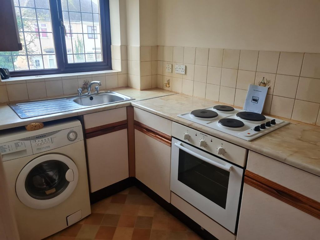 Property photo 2 of 6 75 H 2.Jpg