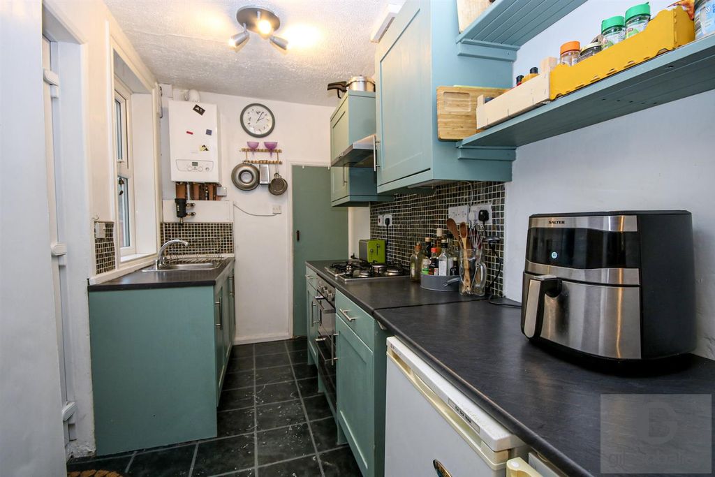 Property photo 3 of 14 10-Img_0568.Jpg