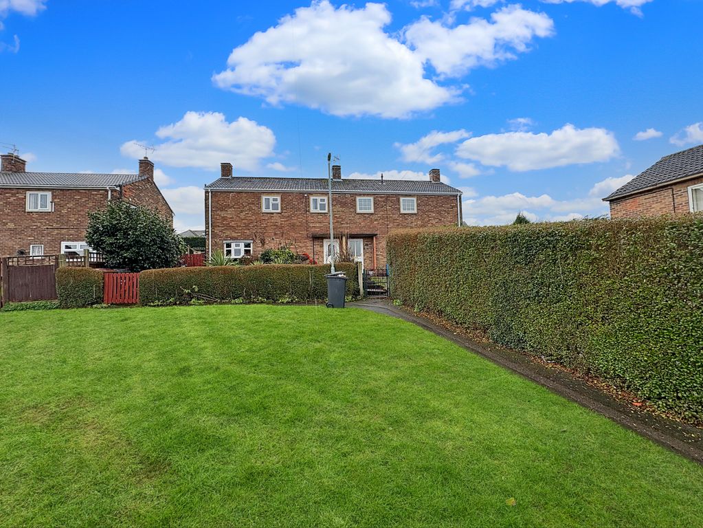 Property photo 2 of 29