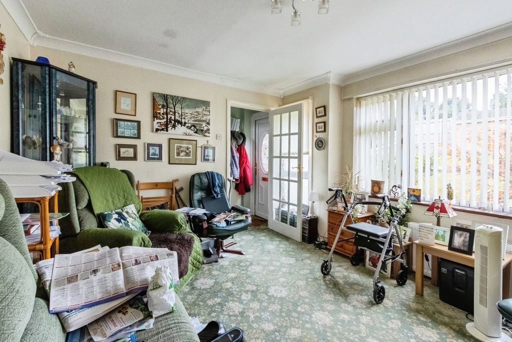Property photo 2 of 14 Pbox-Img.Jpg