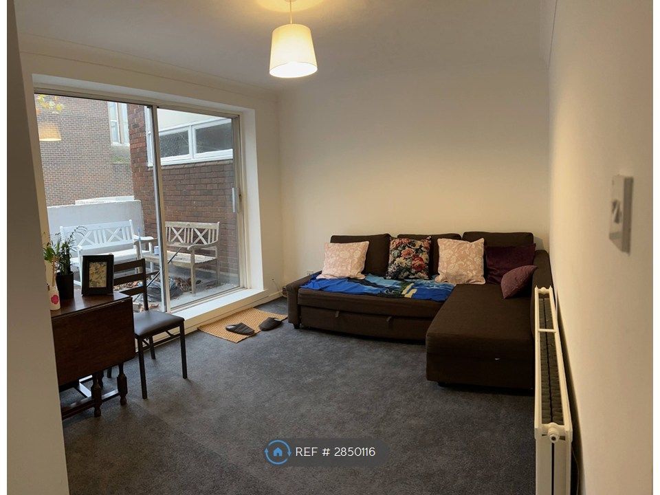 Property photo 3 of 19