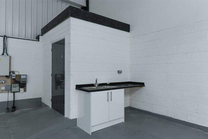 Property photo 3 of 4