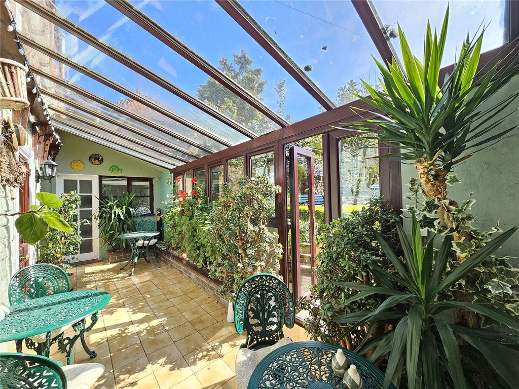 Property photo 3 of 27 Picture No. 67