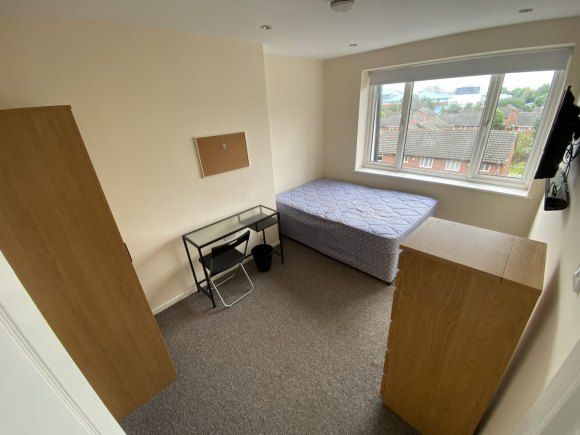 Property photo 1 of 3 8461321