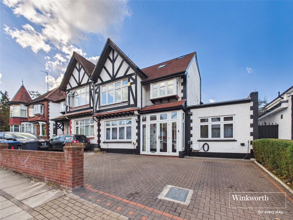 Property photo 1 of 26 Picture No. 40