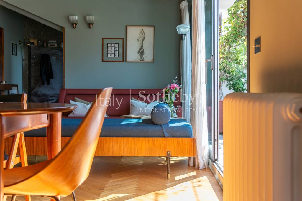 Property photo 3 of 25