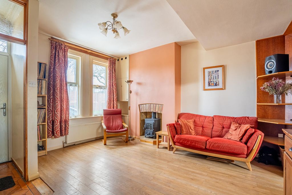 Property photo 2 of 18 Living Room