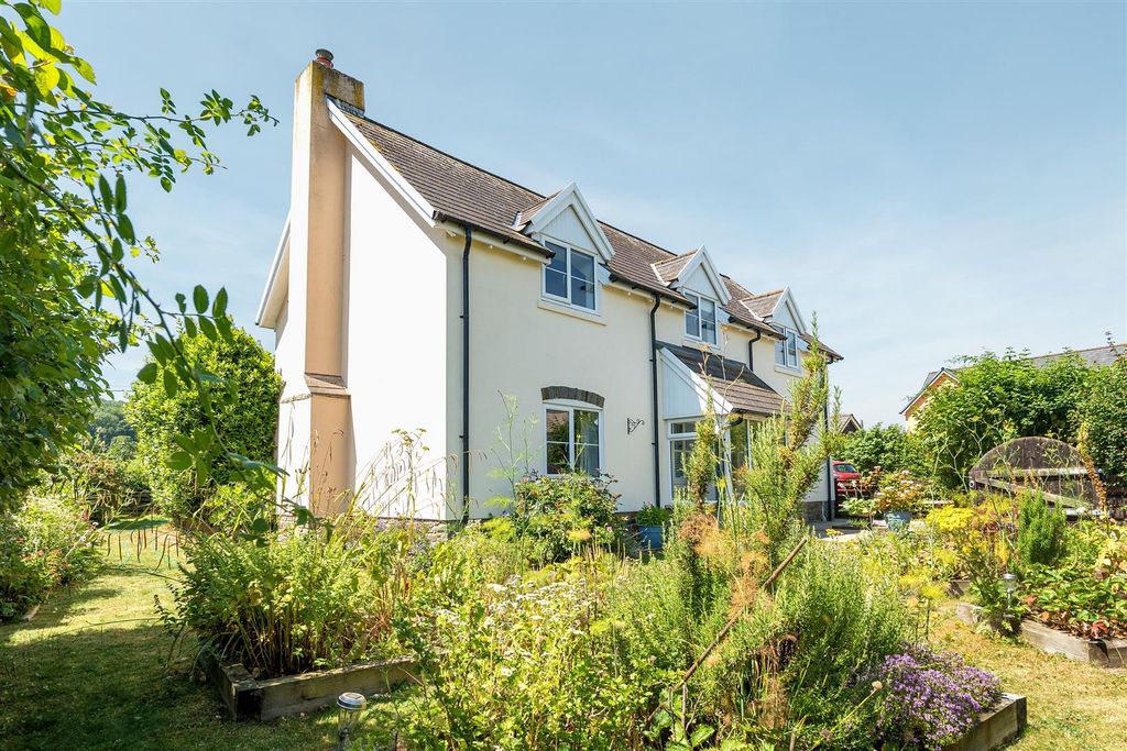 Property photo 1 of 13 1485631 (18).Jpg